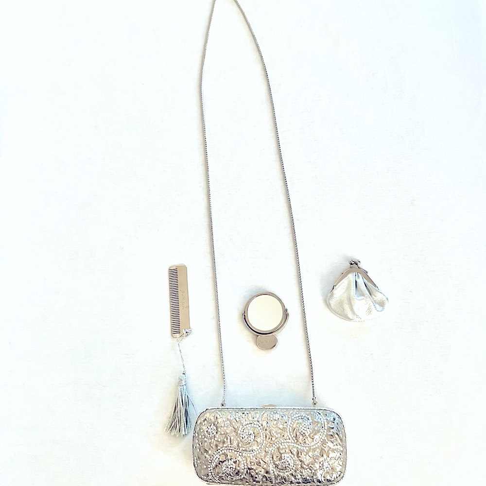 Stunning, limited edition Judith Lieber couture pill box evening or bridal bag.